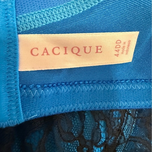 Cacique Full Figure Blue and Black Lace Bra - Picture 4 of 7